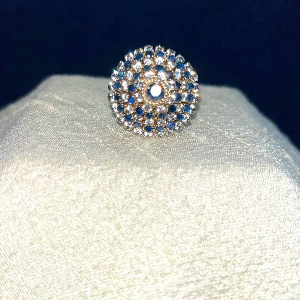 Diamond and Sapphire Ballerina Estate Ring - Picture 5 of 16